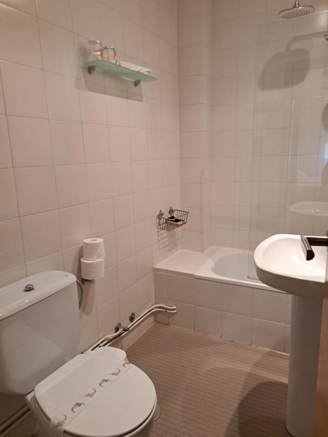 Standard Double Room,1692059303:JPEG